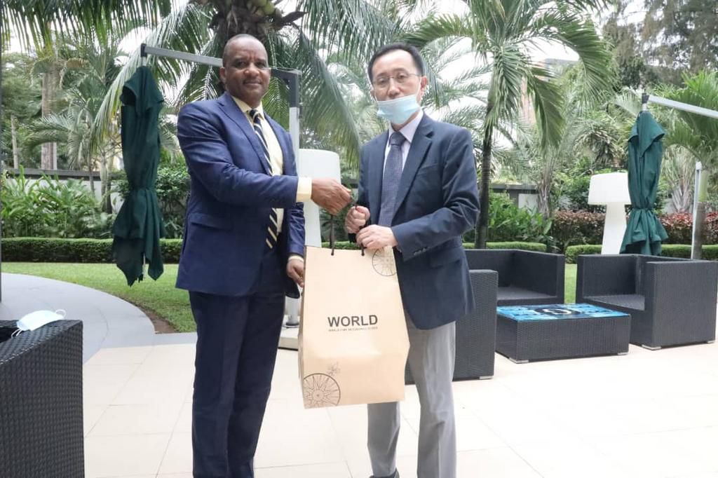 Dr Bashir Jamoh, Director General, Nigerian Maritime Administration and Safety Agency (NIMASA) and Consul General, Embassy of the Republic of Korea in Nigeria, Kim In-Taek. [Twitter/@nimasaofficial]