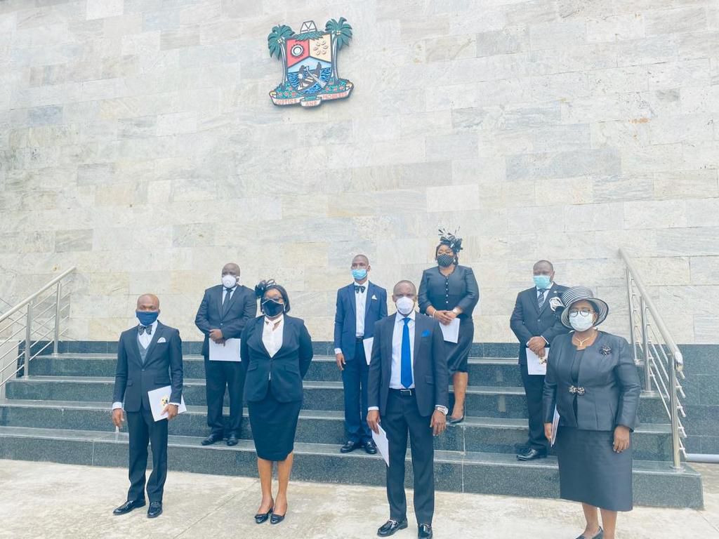 Governor Babajide Sanwo-Olu swears in eight new judges in Lagos state. [Twitter/@followlasg]