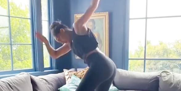 Tracee Ellis Ross Shows Off Butt While Dancing
