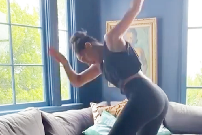 Tracee Ellis Ross Shows Off Butt While Dancing