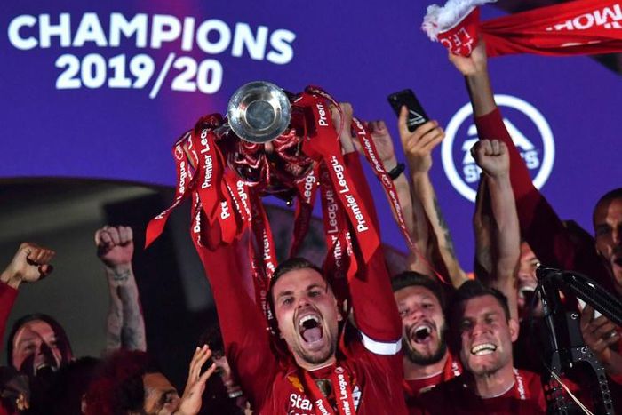 Liverpool captain Jordan Henderson won the FWA footballer of the year prize on Friday