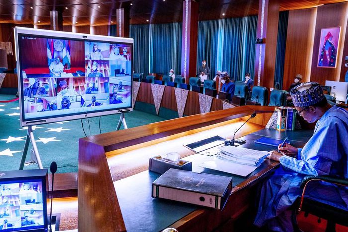 President Muhammadu Buhari presides over virtual FEC meeting. [Twitter/@BahirAhmaad]