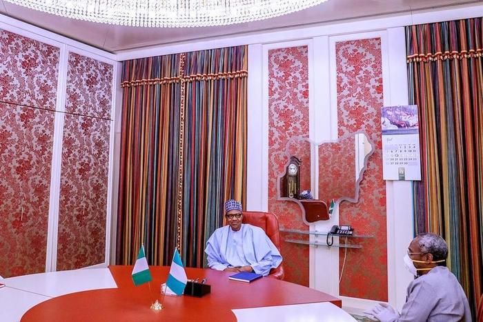 President Muhammadu Buhari meets Leaders of the National Assembly. [Twitter/@BashirAhmaad]