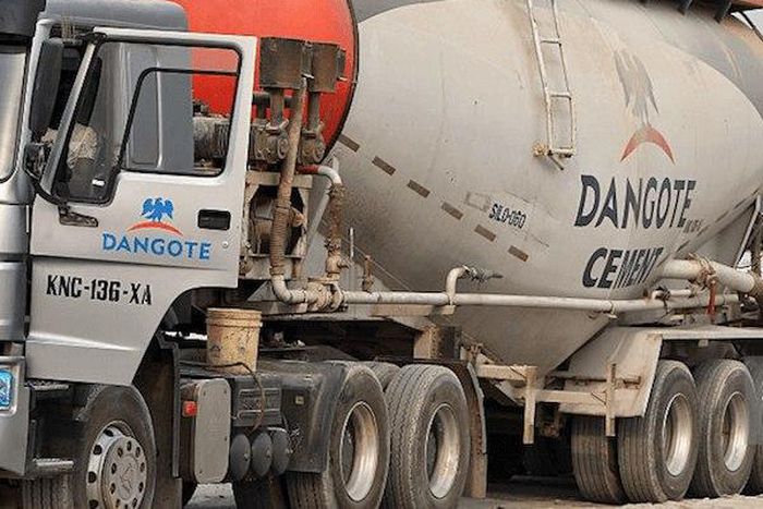 ___7747589___2017___12___19___10___Dangote-cement-trucks-1
