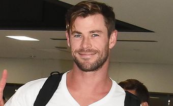 Chris Hemsworth Looks Ripped in Vacation Photo