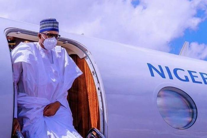President Muhammadu Buhari returns to Abuja after peace mission in Mali. [Twitter@ToluOgunlesi]