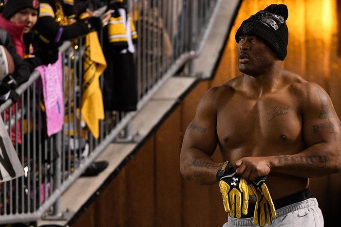 Watch NFL's James Harrison Push a 1,960-Pound Sled