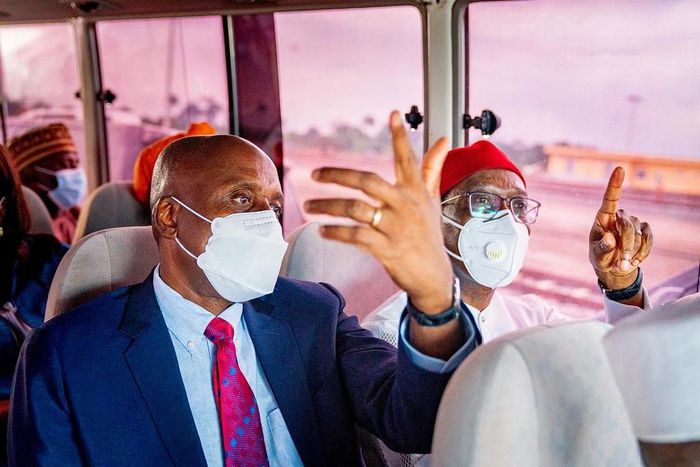 Amaechi (left) and Okowa in Delta State