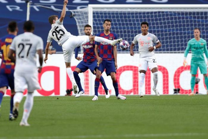 Thomas Mueller scored twice in Bayern Munich's 8-2 thumping of Barcelona in the Champions League