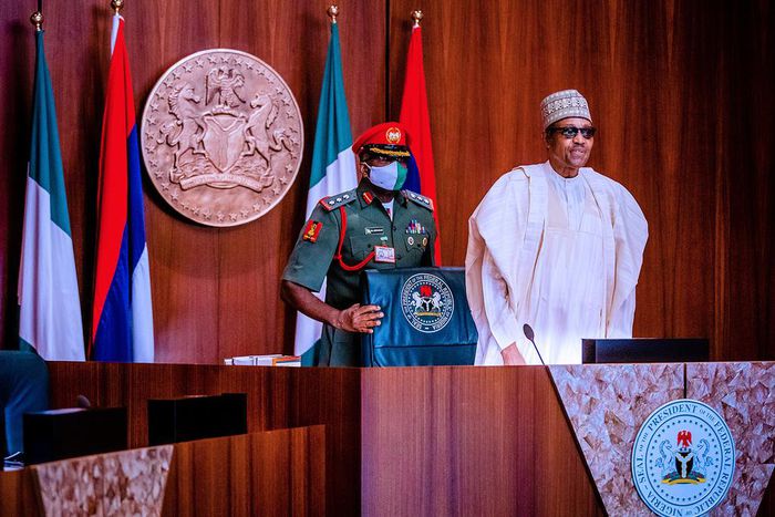 Buhari presides over virtual FEC meeting as ministers make presentations. [Twitter/@NigeriaGov]