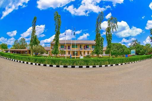 Bowen alumni champions the university's first virtual tour