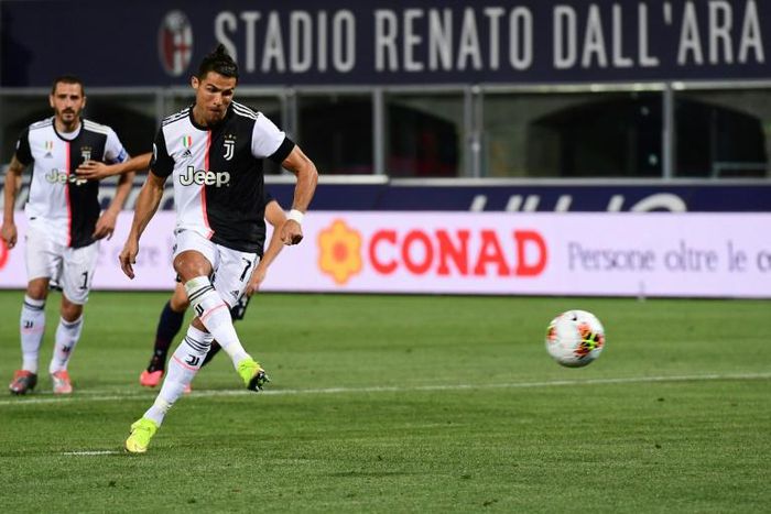 Cristiano Ronaldo slots in a penalty for Juventus against Bologna.