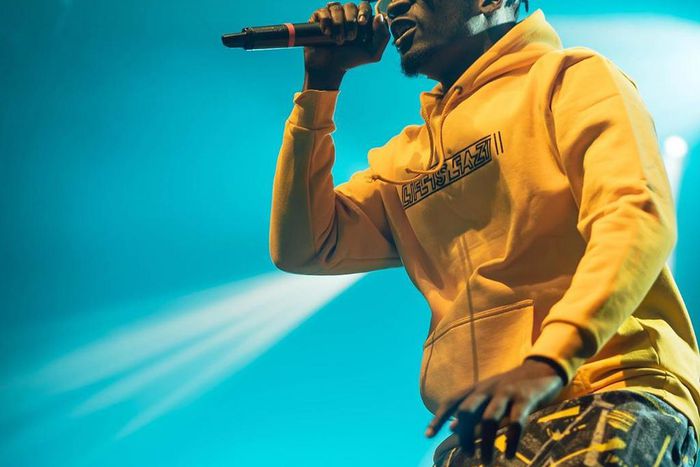 It looks like Mr Eazi is calling out the organisers of one of the most prestigious music awards 'Headies' for not giving him the car he won back in 2016 as the 'Next Rated' artist. [Instagram/MrEazi]