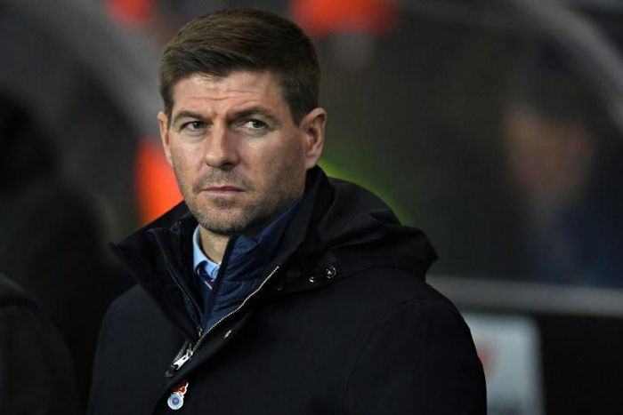 Rangers manager Steven Gerrard is under pressure to stop Celtic winning 10 Scottish league titles in a row