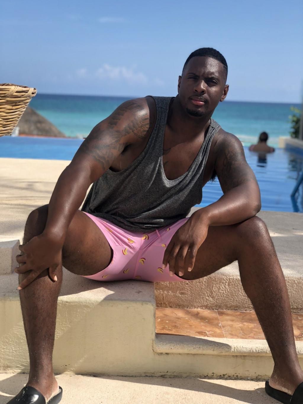 A Star Linebacker's Battle for His Mental Health