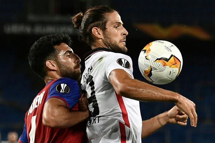 Goncalo Paciencia joined Schalke from Frankfurt on loan in September