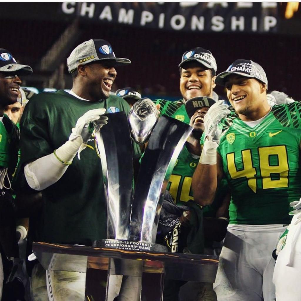 A Star Linebacker's Battle for His Mental Health