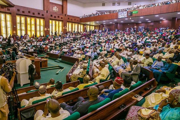 Reps to investigate alleged illegal withdrawal of $1.5 bn from NLNG account. [Twitter]
