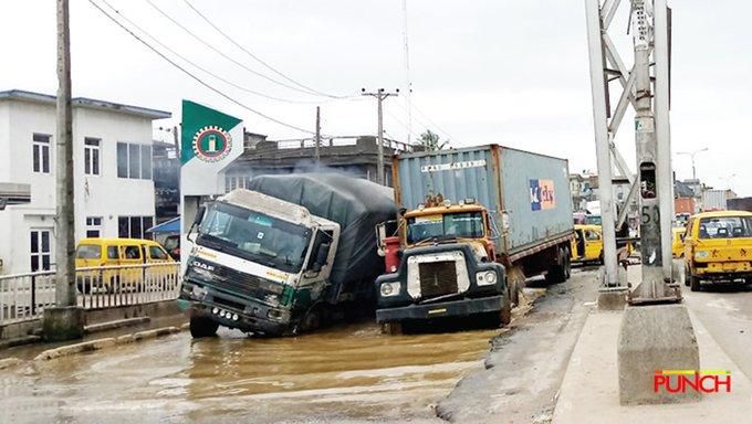 Bad roads are a recurring theme in Lagos (Punch)