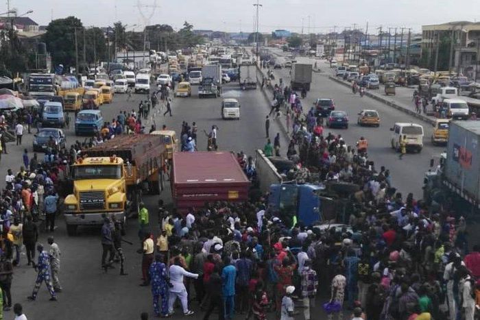 Container accident in Cele, Lagos (TVC)