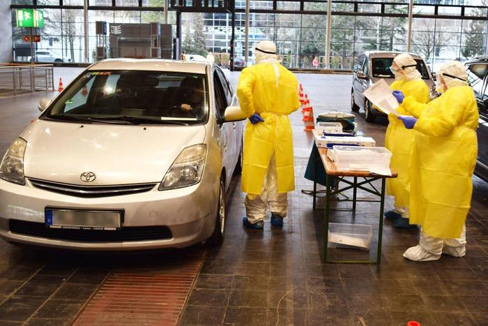 NIMR provides drive-through Coronavirus testing centre for Nigerians. (Image used as illustration) [Premium Times]