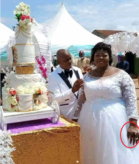 Beautiful woman dies just a day after her wedding (photos)