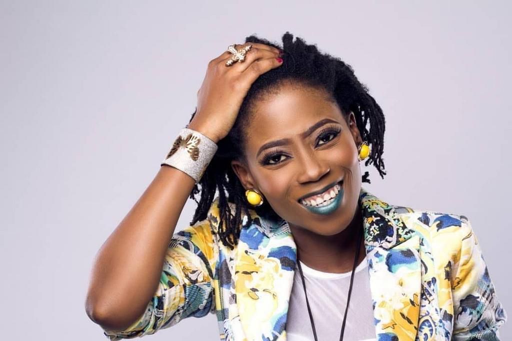 A multi-talented OAP, the University of Lagos trained Lawyer had a flare for practically everything. [instagram/Pearloice]