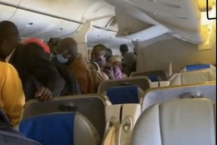 172 Nigerians evacuated from Uganda, Kenya arrive in Abuja. [Twitter/@nidcom_gov]