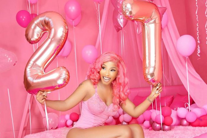 Mercy Eke is the winner of the fourth season of reality TV show, Big Brother Naija [Instagram/OfficialMercyEke]