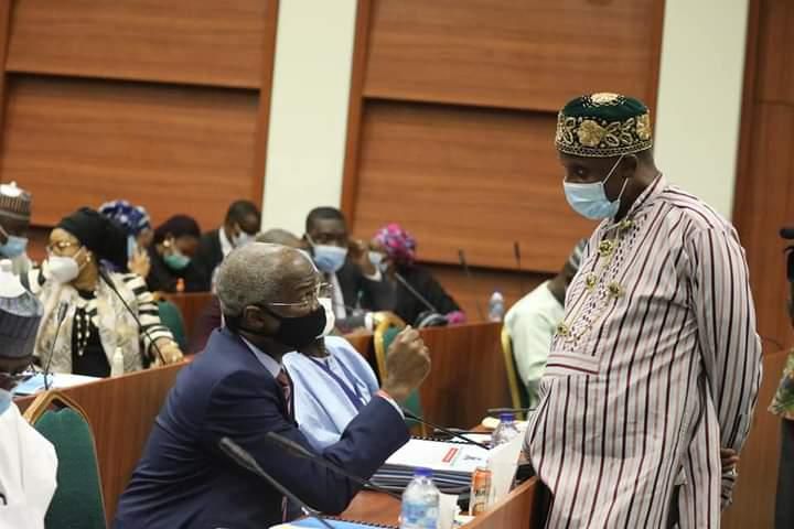 Minister of Transportation, Rotimi Amaechi and Minister of Works, Babatunde Fashola. [Twitter/@ChibuikeAmaechi]