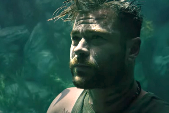 Netflix ‘Extraction’ Director Talks Cliff Scene