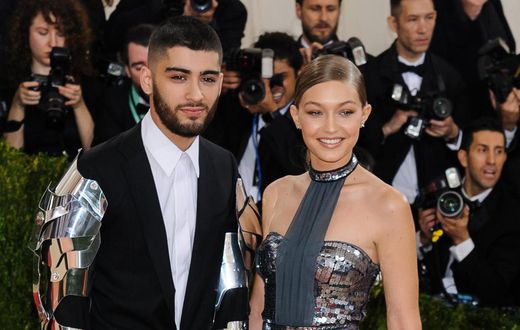 Zayn Malik and Gigi Hadid [Hollywood]