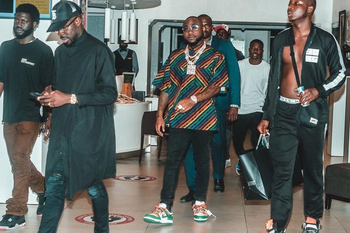 Davido and his entourage accused of assaulting a bouncer at a night club [Instagram/DavidoOfficial]