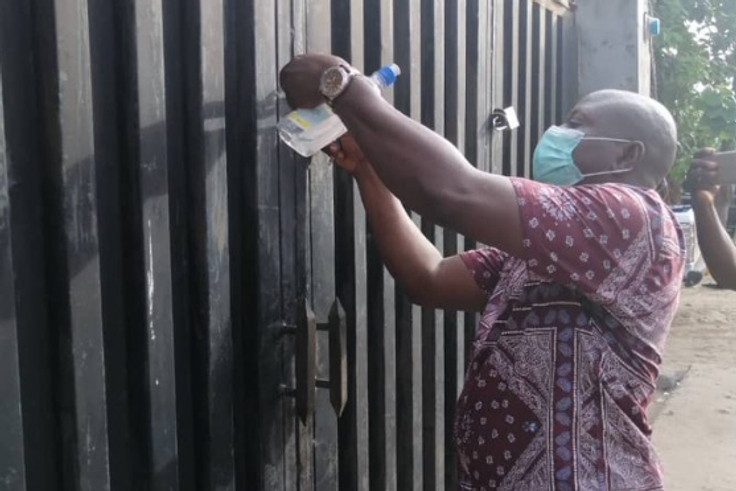 Lagos Government shuts  a hotel and a night club in Badagry for flouting lockdown guidelines. (LASG)
