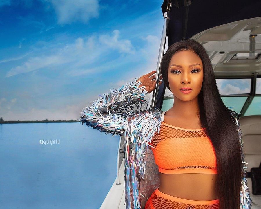 Osas Ighodaro [Instagram/@officialosas]