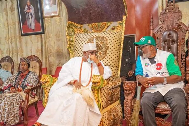 Gov Akeredolu and  Paramount Ruler of Akure Kingdom, Oba Ogunlade Aladetoyinbo Aladelusi