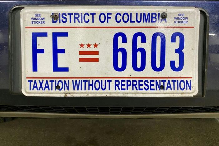 Residents of the US capital Washington, DC have no voting members representing them in Congress, prompting the city to print the revolutionary slogan "taxation without representation" on its license plates