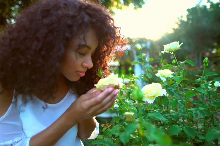 Doctors say losing your sense of smell may be a symptom of Coronavirus