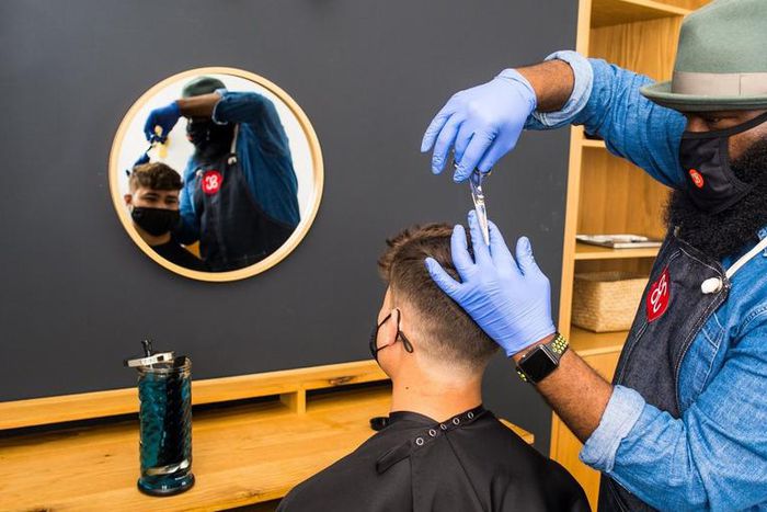 How Safe Is An In-Home Professional Haircut?