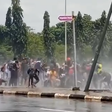 Police attack #endsars protesters again in Abuja. (Twitter/ncbn)