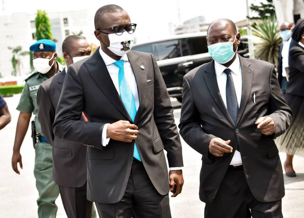 Governor Babajide Sanwo-Olu swears in eight new judges in Lagos state. [Twitter/@followlasg]
