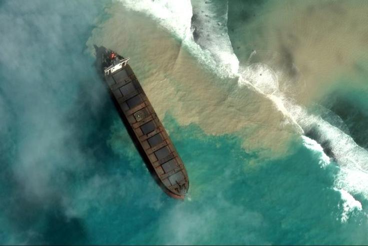 The environment ministry announced this week that oil had begun seeping from the hull