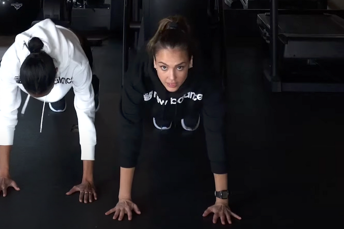 Jessica Alba Demos Her Killer Full Body Workout