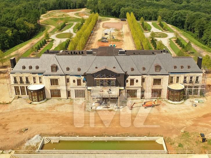 The entire estate is tucked away in the woods near Atlanta and just far enough away for some peace and privacy. [TMZ]