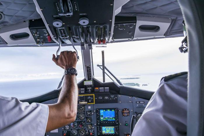 Pilots, engineers threaten to embark on strike over mass sack of colleagues. [Businessday]