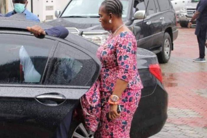 Joy Nunieh gets into Wike's official car on Thursday, July 16, 2020 (TheCable)