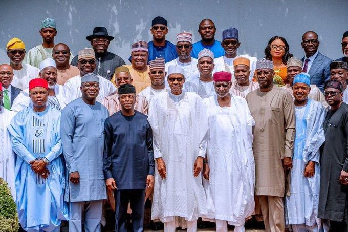President Muhammadu Buhari meets with Governors elected on the platform of the All Progressives Congress and other party leaders to resolve the crisis in the party over National chairmanship position.  [Twitter/@BashirAhmaad]