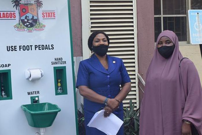 L-R: President of MSSN Lagos Graduate Members Association, Temim Yusuf; and representative of the Lagos State Ministry of Health, Mrs Abidakun Olubosola and MSSNLagos female head’s representative, Hajia Bushrah Olagunju-Matemilola, during the donation ...