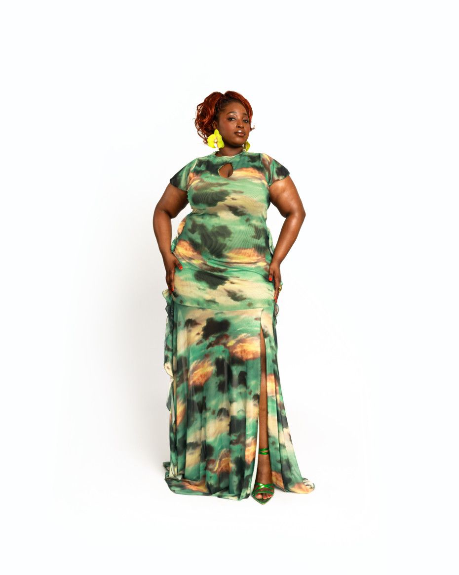 Figure-Flattering Maxi Dress in Amber Forest