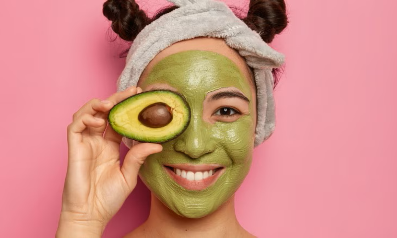 Fruits that clear your skin faster than any skincare [Healthshots]